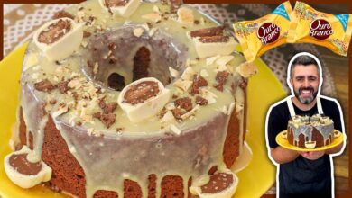 Bolo Bombom Ouro Branco com cobertura de chocolate branco