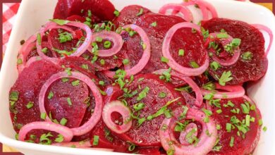 Salada de beterraba com cebola e temperos